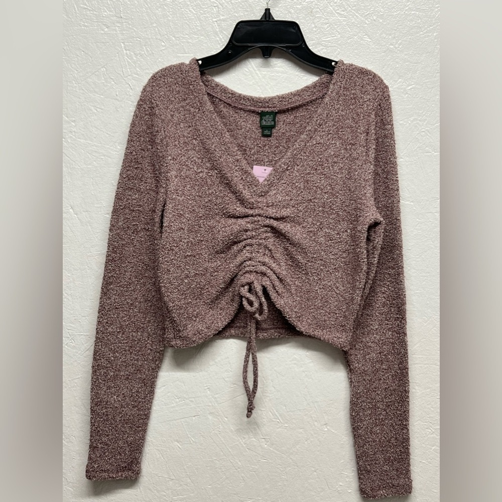 Wild Fable - Women's Long Sleeve V-Neck Ruched
Front Fitted Sweater Knit T-Shirt
